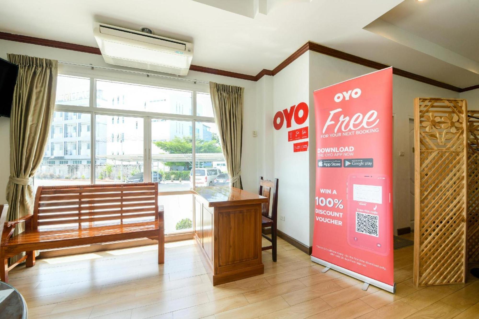 Oyo 350 Mae Saeng Place Si Racha Exterior photo
